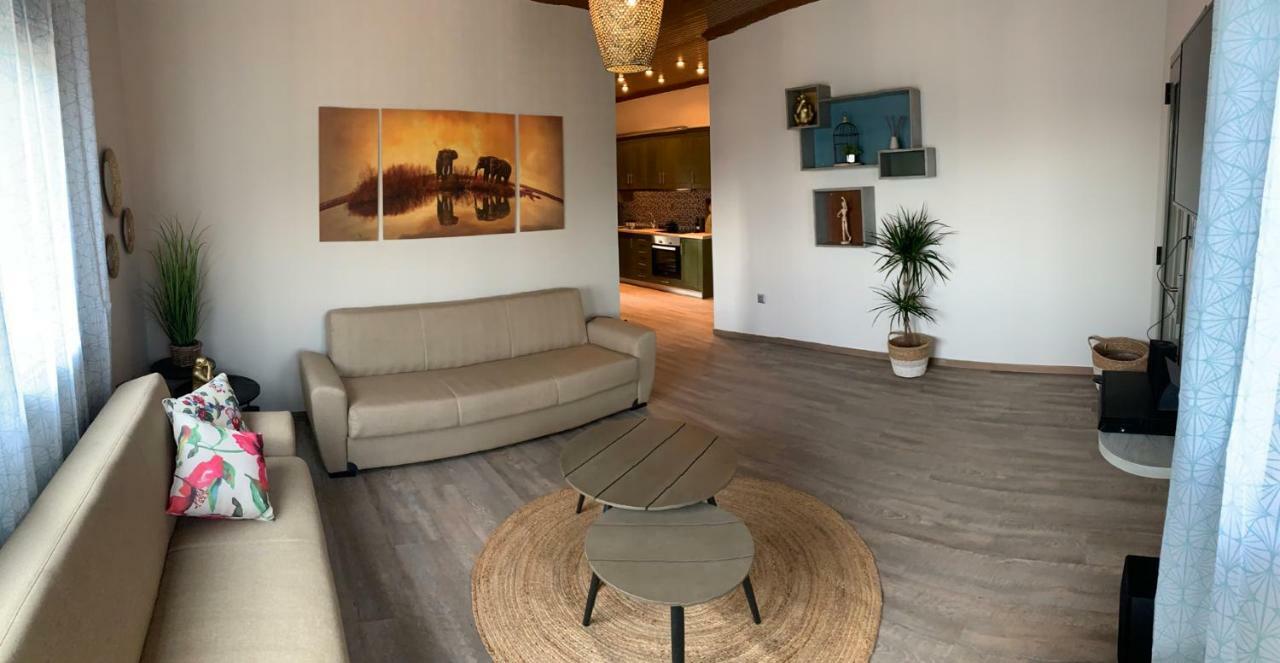 Iliovasilema Aparthotel Плати Екстериор снимка