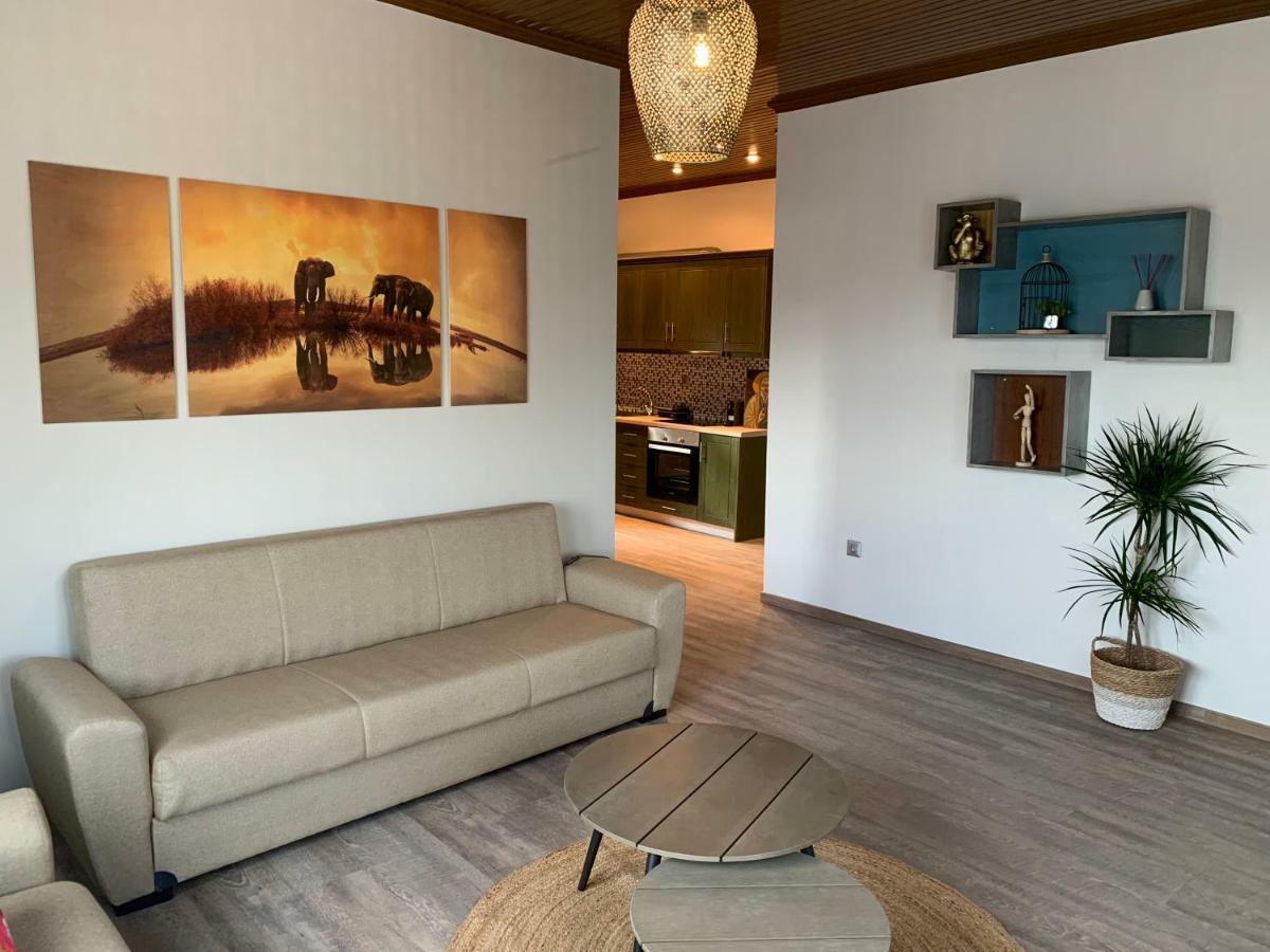Iliovasilema Aparthotel Плати Екстериор снимка